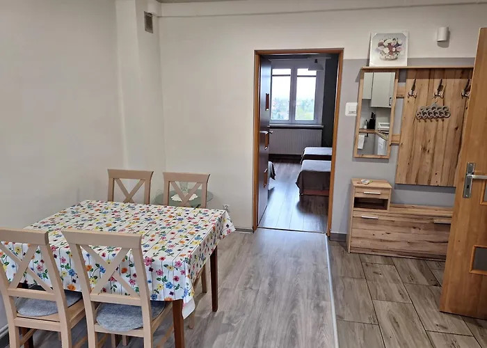 Appartamento Pod Chelmcem Wałbrzych